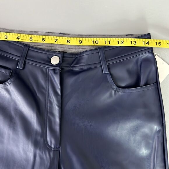 005 New Halogen® 5-Pocket Faux Leather Pants in Classic Blue Size 4 - Picture 4 of 9